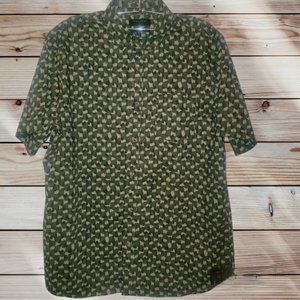 BANANA REPUBLIC Mens LARGE Modern Green Camo Button Down Short Sleeve - SLIM FIT